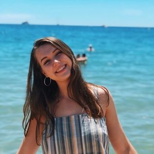 Meet your Posher, Annie